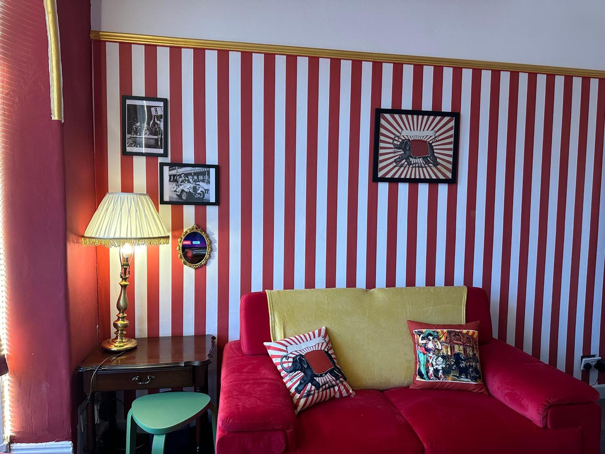 Circus Suite ブラックプール エクステリア 写真